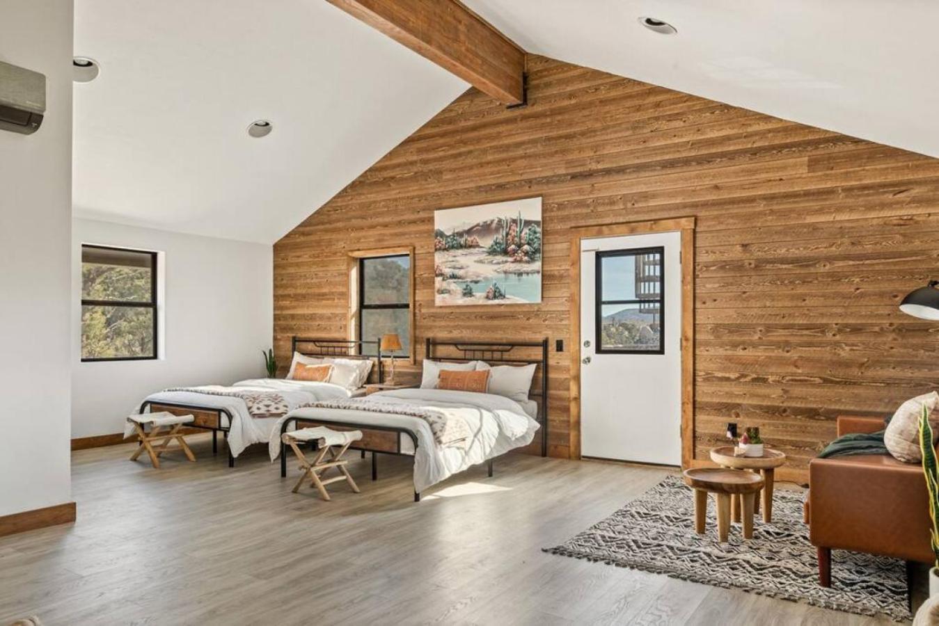 Steel Pine Lodge A Rustic Mountain Retreat Views Baldwin Lake Exterior photo