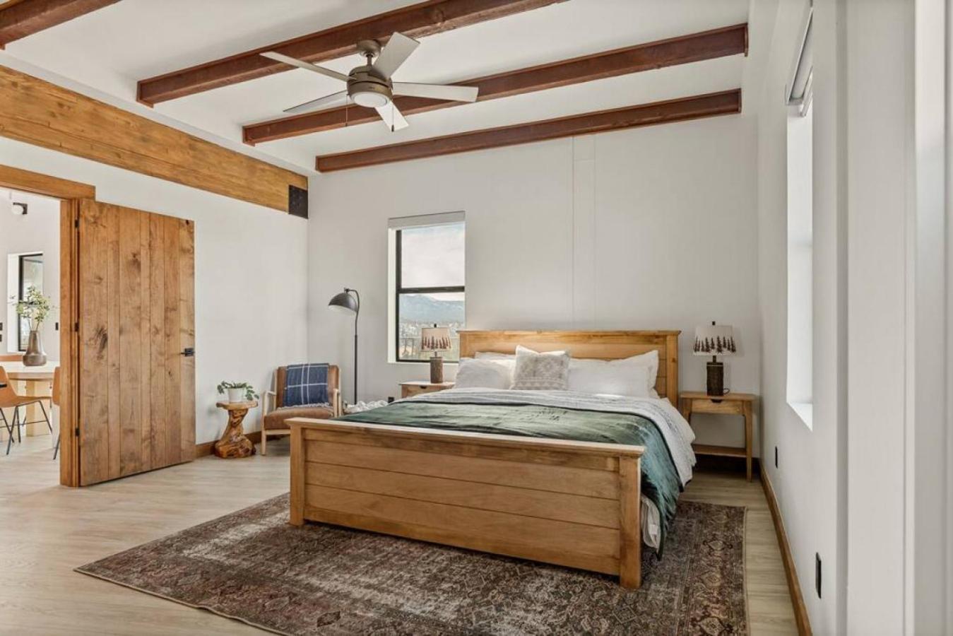 Steel Pine Lodge A Rustic Mountain Retreat Views Baldwin Lake Exterior photo