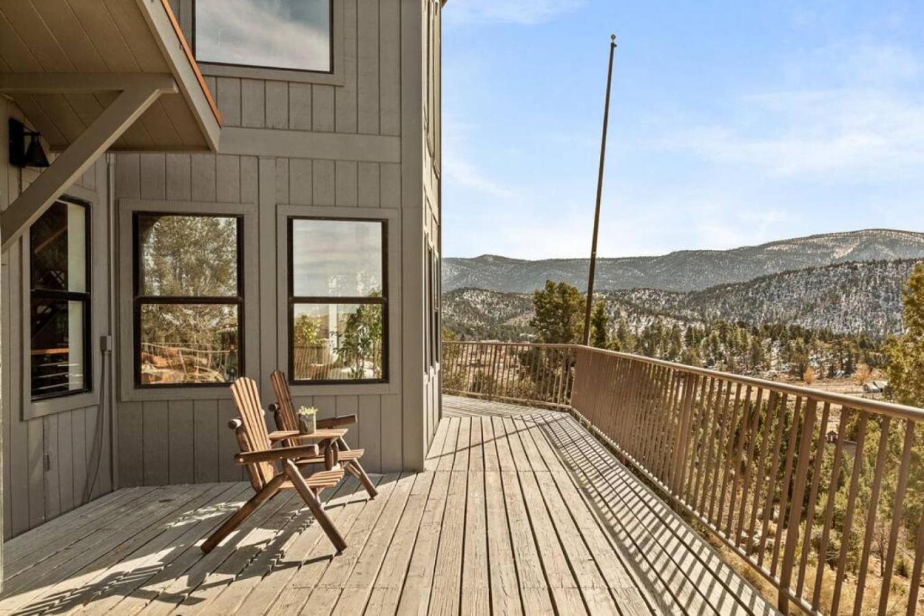 Steel Pine Lodge A Rustic Mountain Retreat Views Baldwin Lake Exterior photo